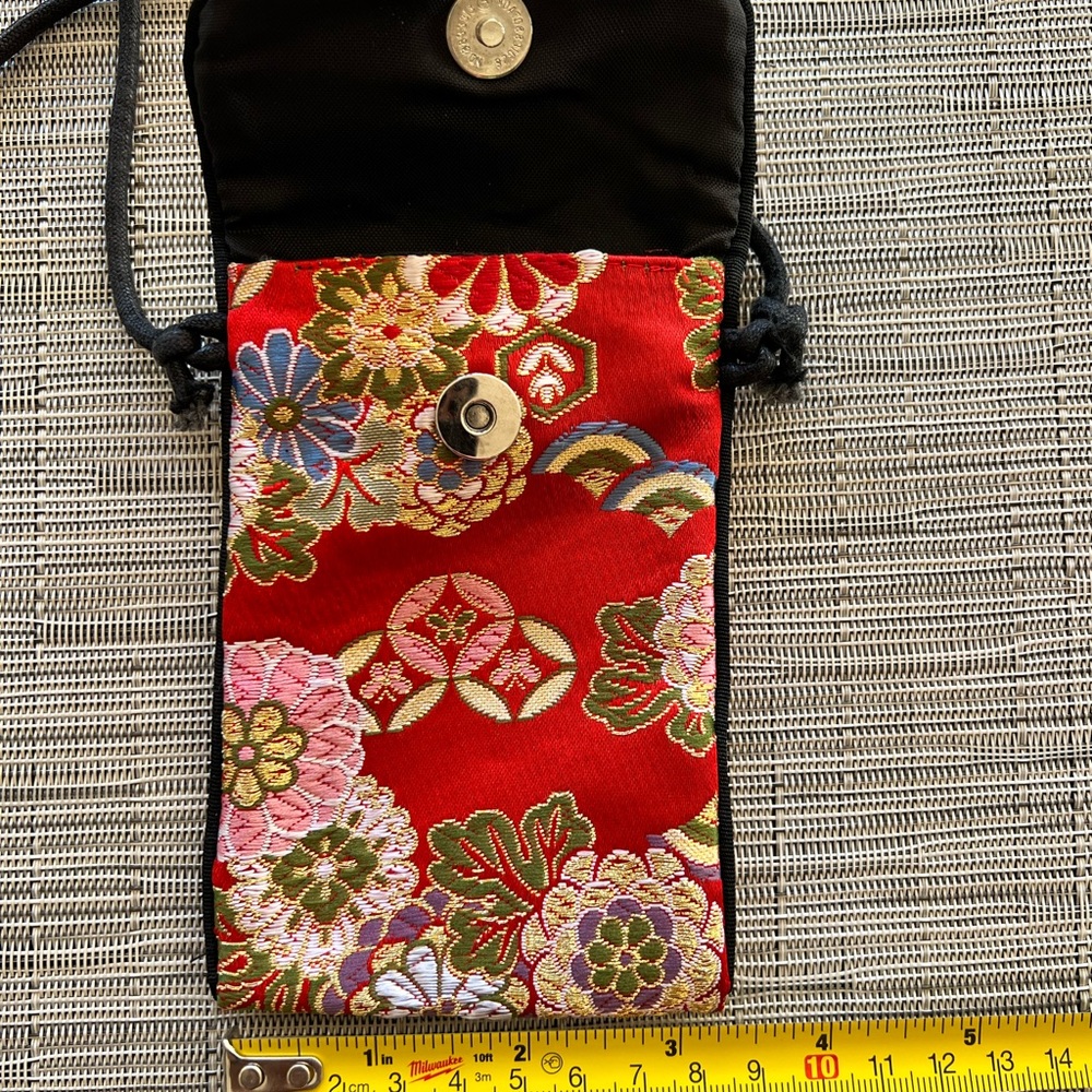 Small Bag - Picture 4 of 4